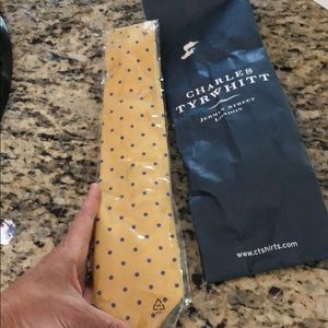 Make Offer! Charles tyrwhitt polka dot silk tie